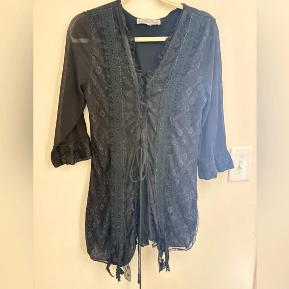 Pretty Angel Black Lace-Up Tunic Top Victorian Whimsigoth Style goth alternative - Picture 2 of 7